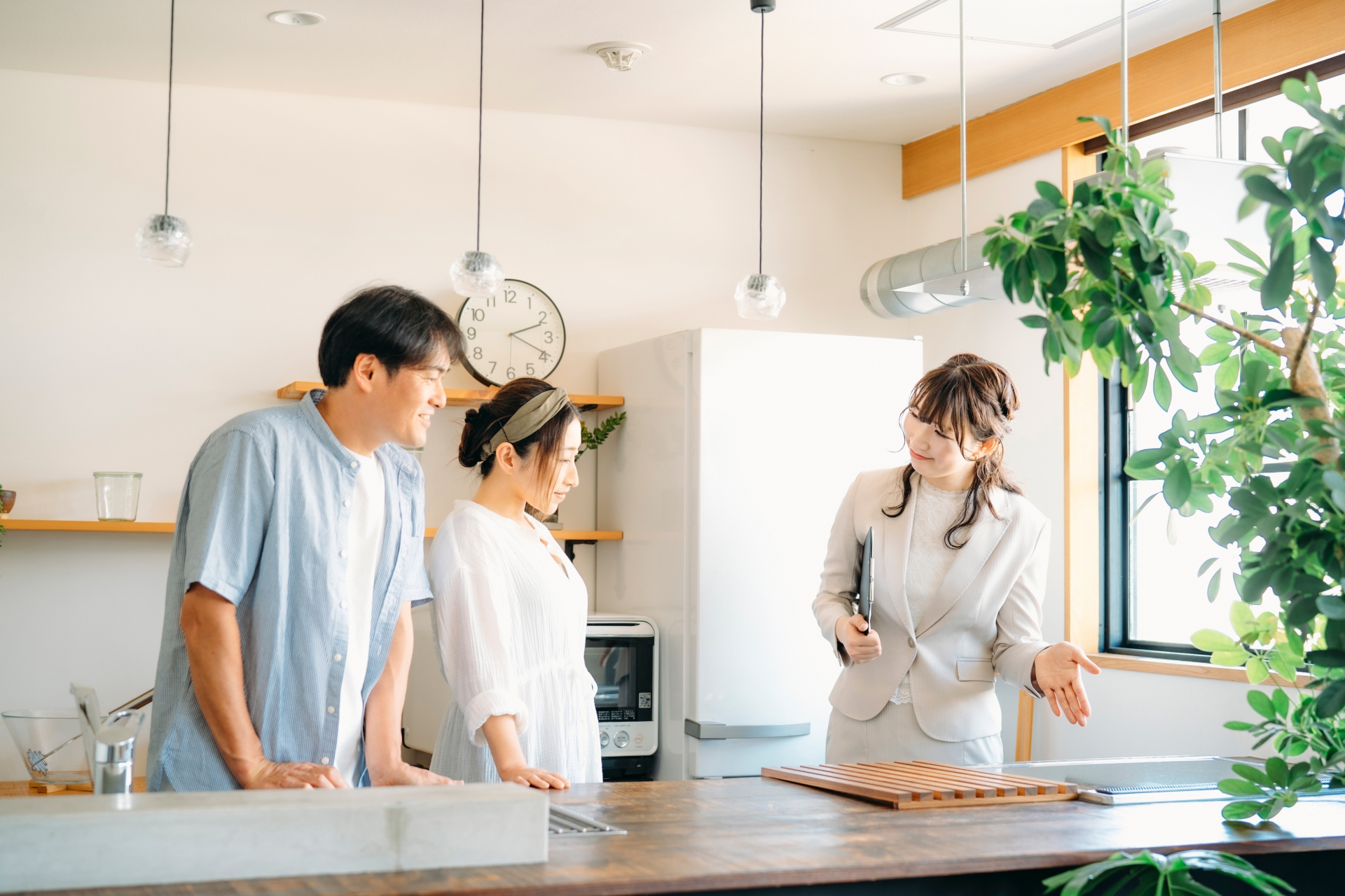 光熱費高騰の今こそ!家を買うメリットとは?不動産会社が顧客にお勧めする快適な暮らしのコンテンツ制作