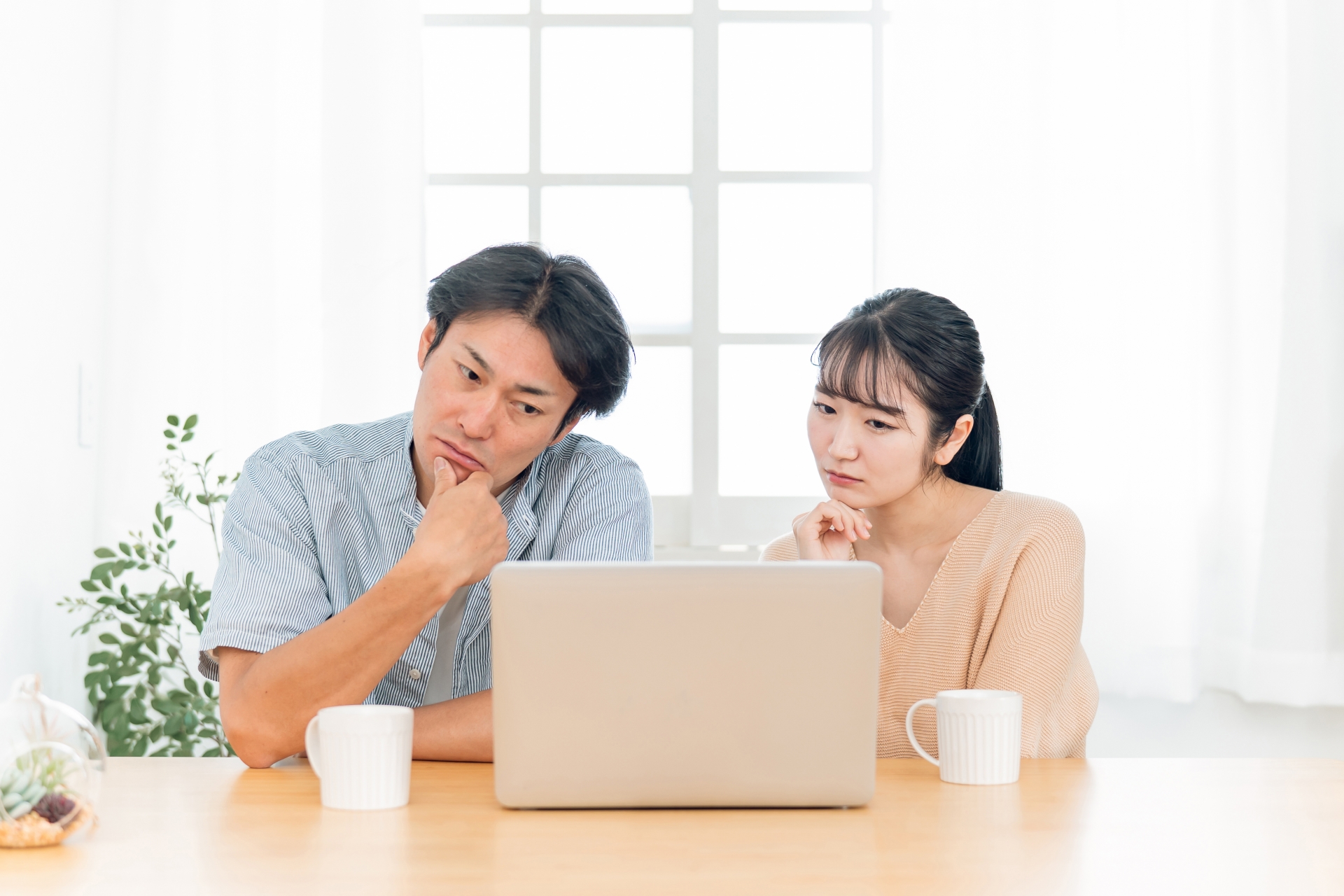 なぜ価格が変動するの？売却価格変動の原因を、お客様に不動産会社が教える要因と対策のコンテンツ制作
