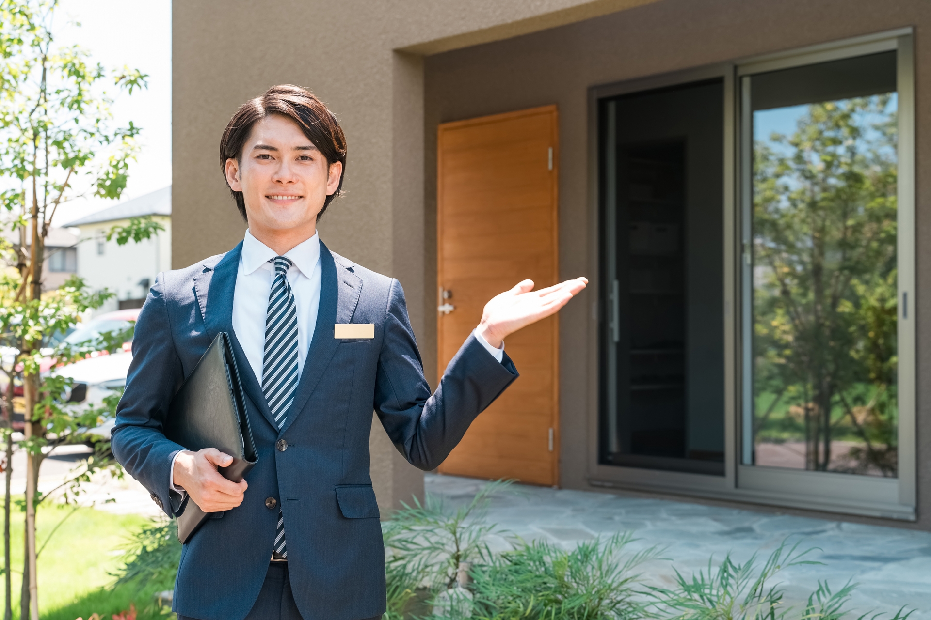 売却が初めてのお客様に絶対必要！ホームページに置くべき「不動産売却の流れ」記事制作の考え方
