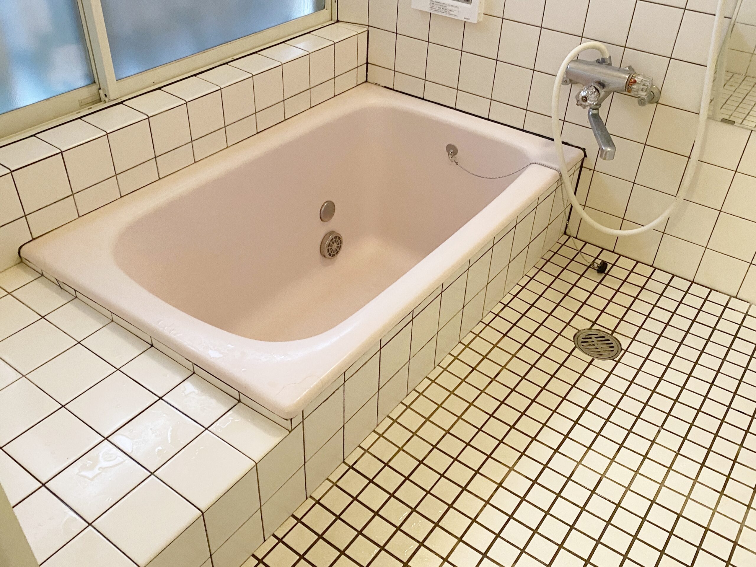 【不動産営業マンの解説コンテンツ】古い中古マンション水回り、売却前にリフォームすべき？賢い売却術